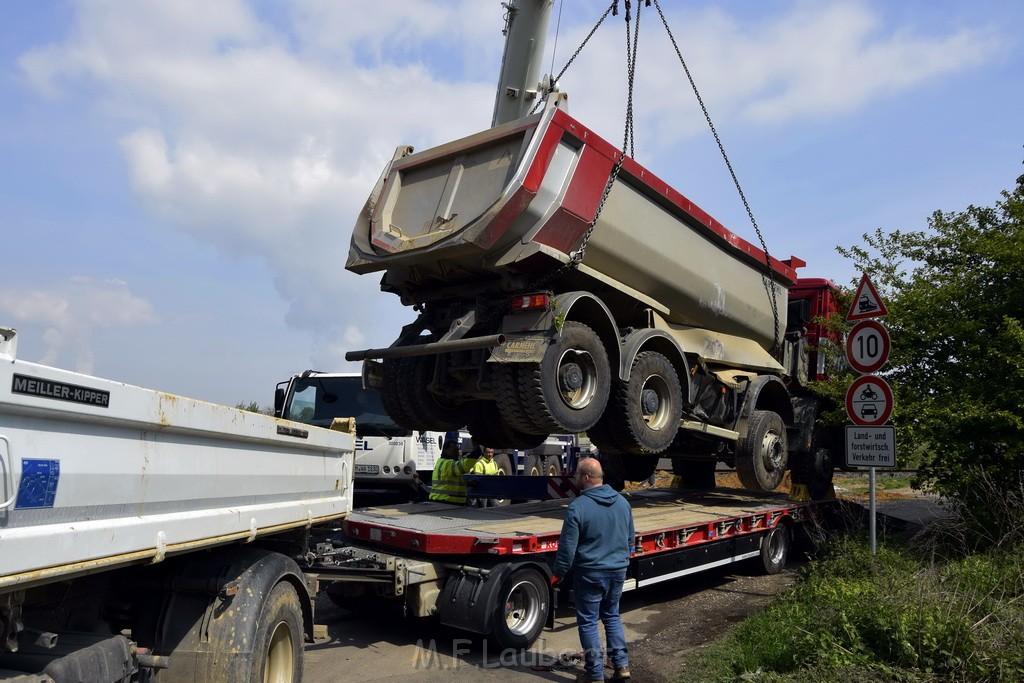 Schwerer VU LKW Zug Bergheim Kenten Koelnerstr P558.JPG - Miklos Laubert